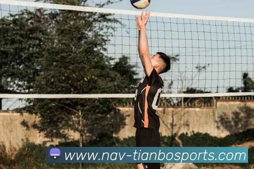 新疆CBA球队战力排名：哪支队伍表现最强？